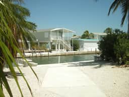 YRV072