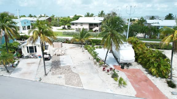 YRV008